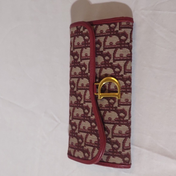 Designer Inspired Flap Front Wallet EUC - Picture 8 of 11